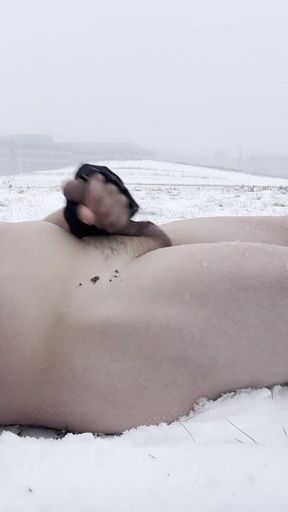 Snowy Exposure: Nude Flex & Frigid Cum Blast in Public