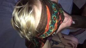 elle a du mal a bober cette enorme queue