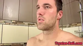 Muscly Pornstar Tugs 5 Min - Trystan Bull