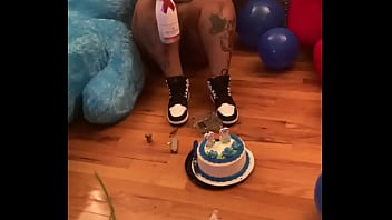 Happy Birthday 2 Me ‼️You Know I 2 Cut Da Cake !!