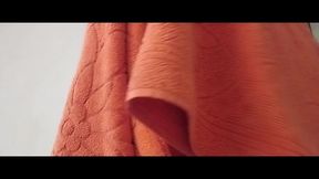 la pastora de la iglesia esta en una videollamada cachonda