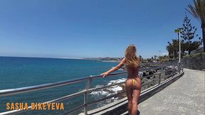 PISS PISS TRAVEL - Russian Girl in a micro bikini pees in public on Gran Canaria