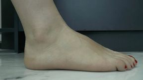Toe curl right side view (Part 2) MP4 FULL HD 1080p