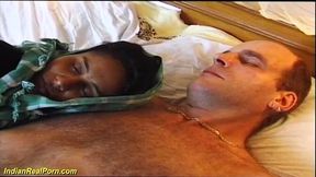 Indian Fresh GF Gets Pounded in Vintage Home Setting
