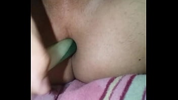 I put my step brother&#039_s toy in my ass