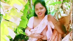Dare Game in the Park with Stranger - Tamil Hot Video in the Public Place