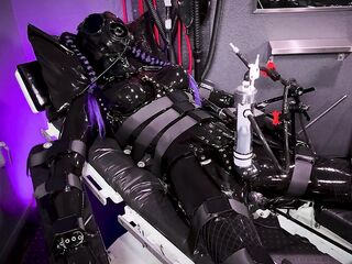 Rubberdoll Milking