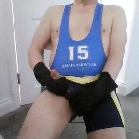 Sportswear wank in cum stained singlet