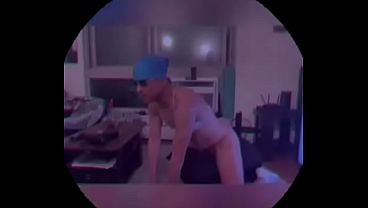 Secretz860- pillow hump day
