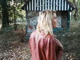 Kinky golden-haired took off her pants in a public place and widen up to suggest her vagina