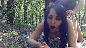 Brunette slut fucked in a forest - Amateur Porn