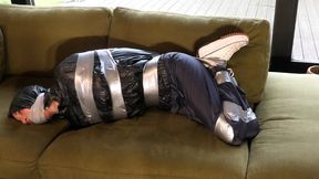 Myxxxy broke into the wrong House