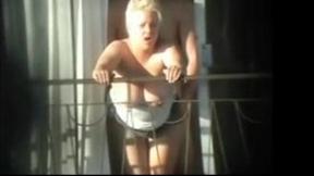 ”LADIESEROTIC Collected Real stepmom Webcams Footages”