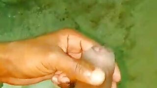 フィンガーリング, ベアバック, ディープスロート, 顔面騎乗, 自慰行為, 義理の息子 – 巨大なペニスをオイルで塗ったインド人ゲイのアナルファック