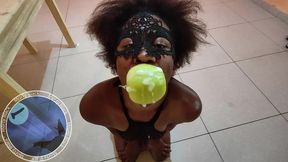 i fuck my sexy maid and i cum on an apple and she eat it