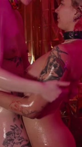 Soaking Wet Dykes: Lube-Drenched Fingering