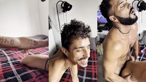 perdeu a partida no lol e novinho pagou aposta com o cu