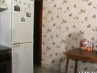 Sexe anal dans tous les coins de la maison