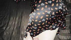 Volwassen Russische MILF neemt anale neuken van achteren
