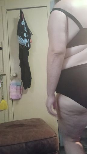 Im trying to go get dressed to go swimming
