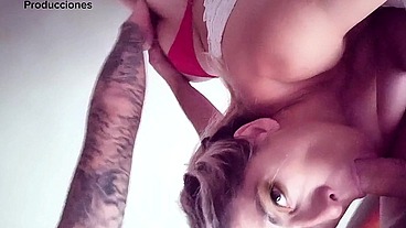 Culo latino muy roto con dedos juguetes y una gran verga .Anal