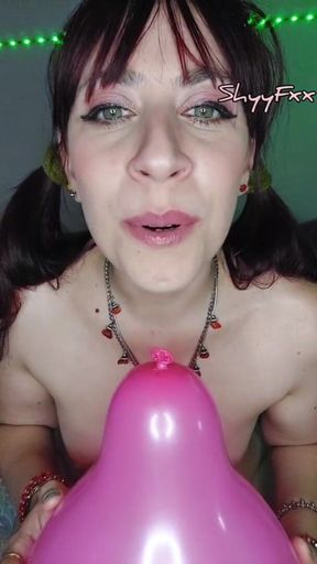 Shyyfxx Happy Carnival! Poking and Playing with Balloons! Looner Fetish