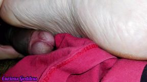 Curious Goddess - foto fethis feet pink soles footjob cumshot feet