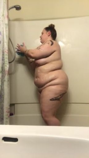 JERK OFF ENCOURAGEMENT- Cute Chubby Girl Gets Soapy In Shower