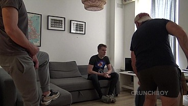 MY FIRST SEX EXPERIENCE WITHOUT CONDOM WITH STRAIGHT BOY CURIOUS