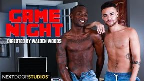 2 Ebony Hotties Beaux Banks and Miller Axton Fuck Raw