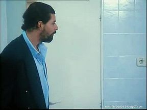 Erika Bella - Flying Nurses (Le Porcone volanti) (Sarah Young) (1997)