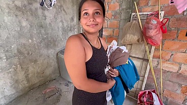 vecina lavame la ropa