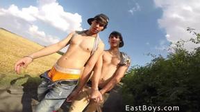 ”Exclusive - Caravan - Aston”