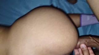 زن ایرانی با موهای قهوه‌ای و کون گنده اولین پورن خود را انجام می‌دهد. / Iranian porn casting