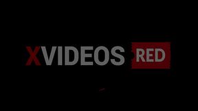 TRANS FODENDO NA SALA