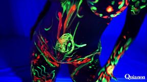 Art and sex can come together at any time, I invite you to see my sexy and crazy artistic movements, with these beautiful neon paintings