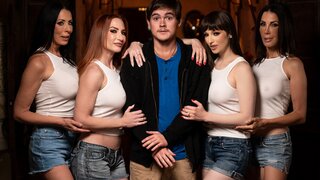 HD video if attractive chicks giving BJs and having sex
