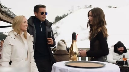 Supermodel seduces waitress for threesome