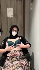 Kebaya Hitam Idaman