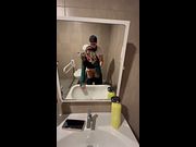 Entrenando en el gimnasio pero de otra forma más divertida 🤭