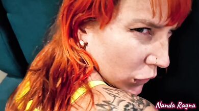 Ela passou óleo na minha bunda e meteu forte no meu cuzinho - Anal