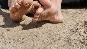 Goddess Samariel and Mistress Long Toenails foot worship on the beach