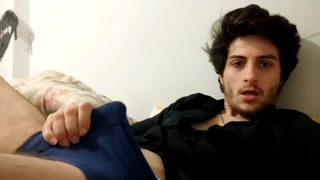 Aman Tanrım yakışıklı Türk erkeği ve Penisi