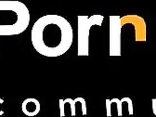 Jerking previous to daybed