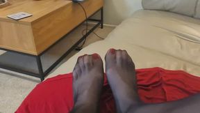 Worship MILFs Nylon Toes Or Nylon Dildo Filled Pussy