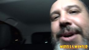 mirella mansur e agatha ludovino aprontando na praia da enseada guaruja