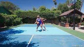 Ballers Bella Rolland, Thick Buns Daphne / Brazzers