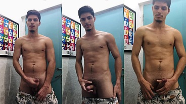 batendo uma e gozando
