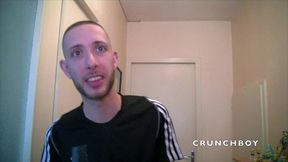 hetero barbu baise son pote gay