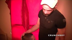 hetero barbu baise son pote gay